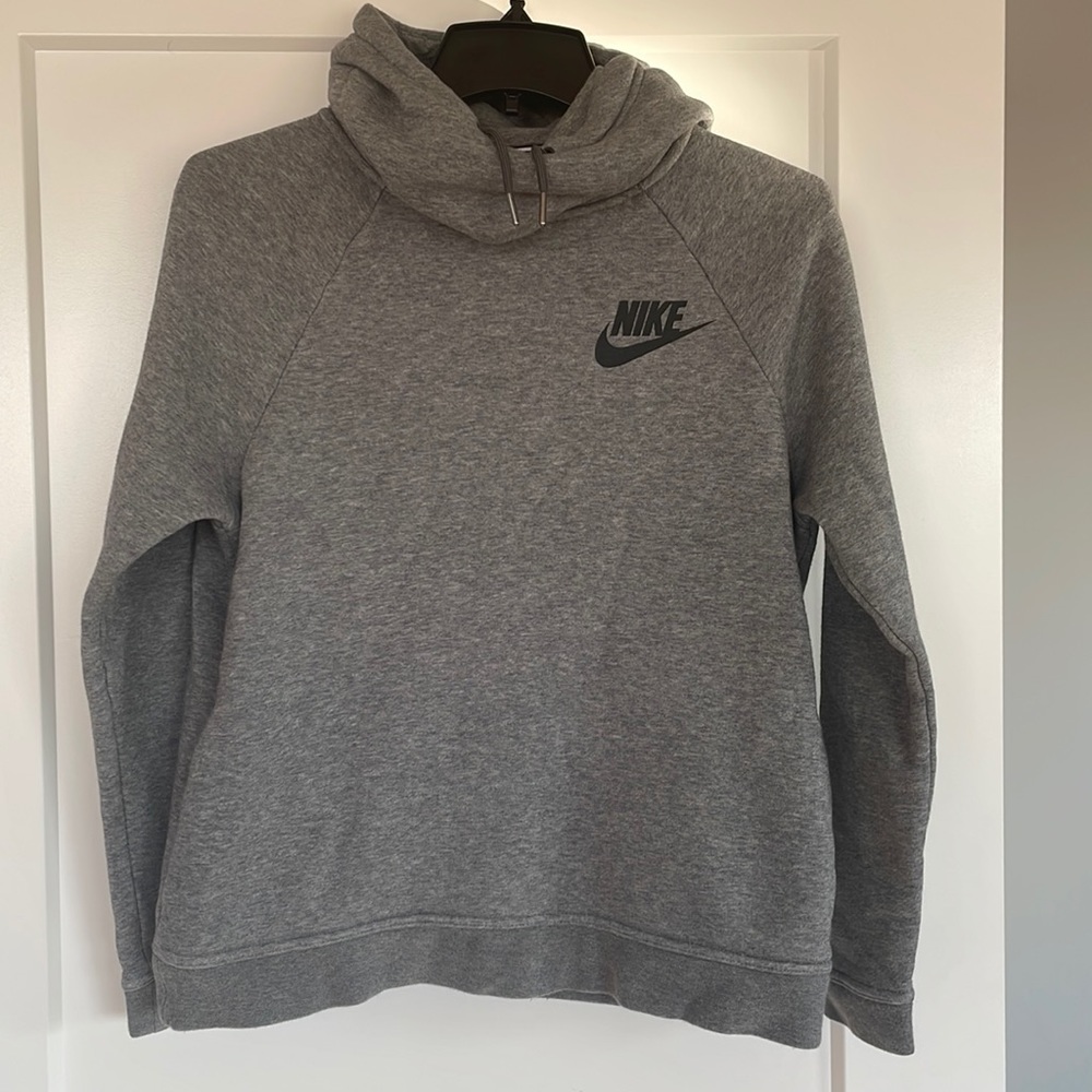 Women’s size S Nike turtleneck hoodie